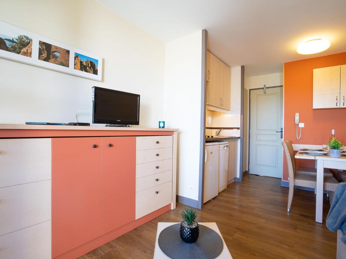 Saint-Raphaël Apartment Village Cap Esterel - L'Esquinade-32 By Interhome מראה חיצוני תמונה